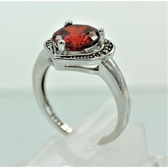 925 STERLING HEART ring, red ruby gemstone size 8 - Picture 6 of 9